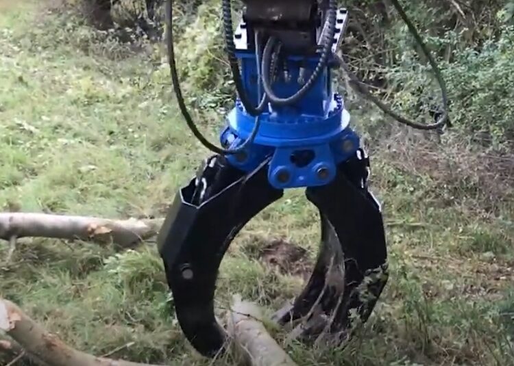 回転グラップル