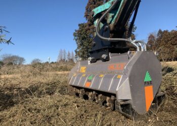 売るだけじゃなくて実際に使ってみたりもします。